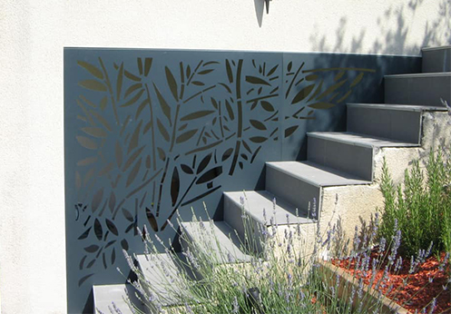 Décoration extérieure Deco_mur_escalier
